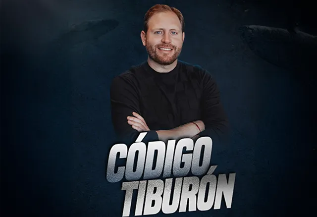Código Tiburón Mauricio Hoyos